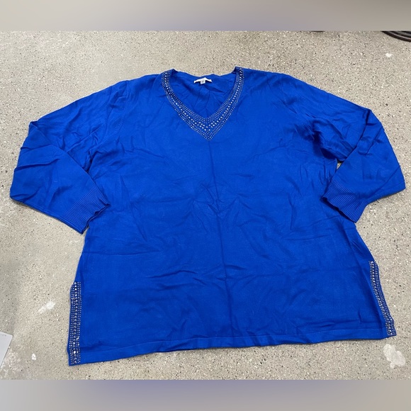 Silver Bling Studs Accent Soft Blue Material blouse size 1X - Picture 2 of 7